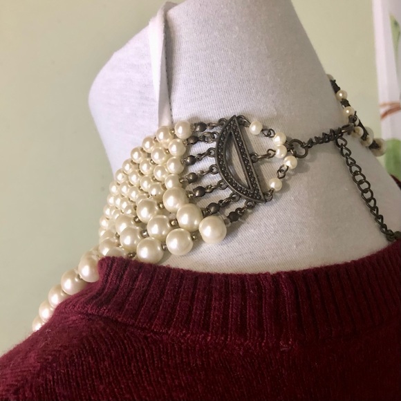 7 Strand Faux Pearl Necklace Maximalist - Picture 9 of 10